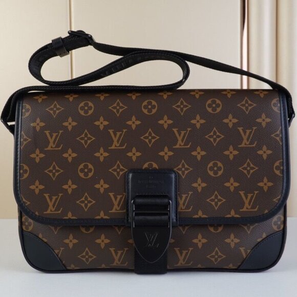 Louis Vuitton Archy Messenger MM Shoulder Crossbody Bag - Picture 1 of 9